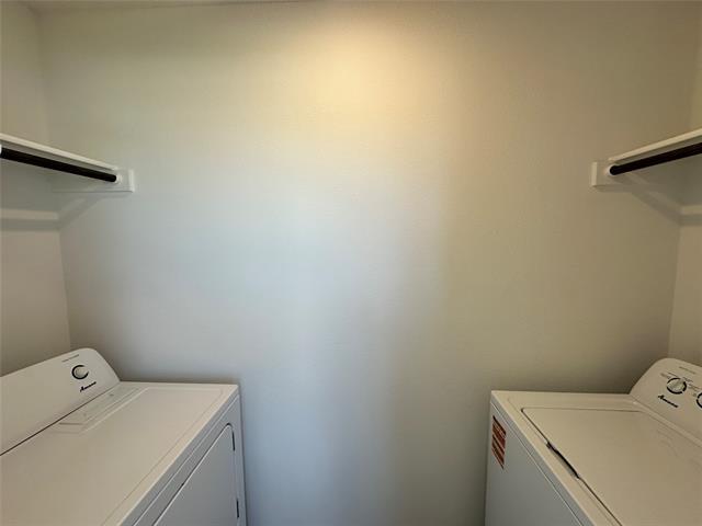 Building Photo - 524 Sandhill Crane Ln