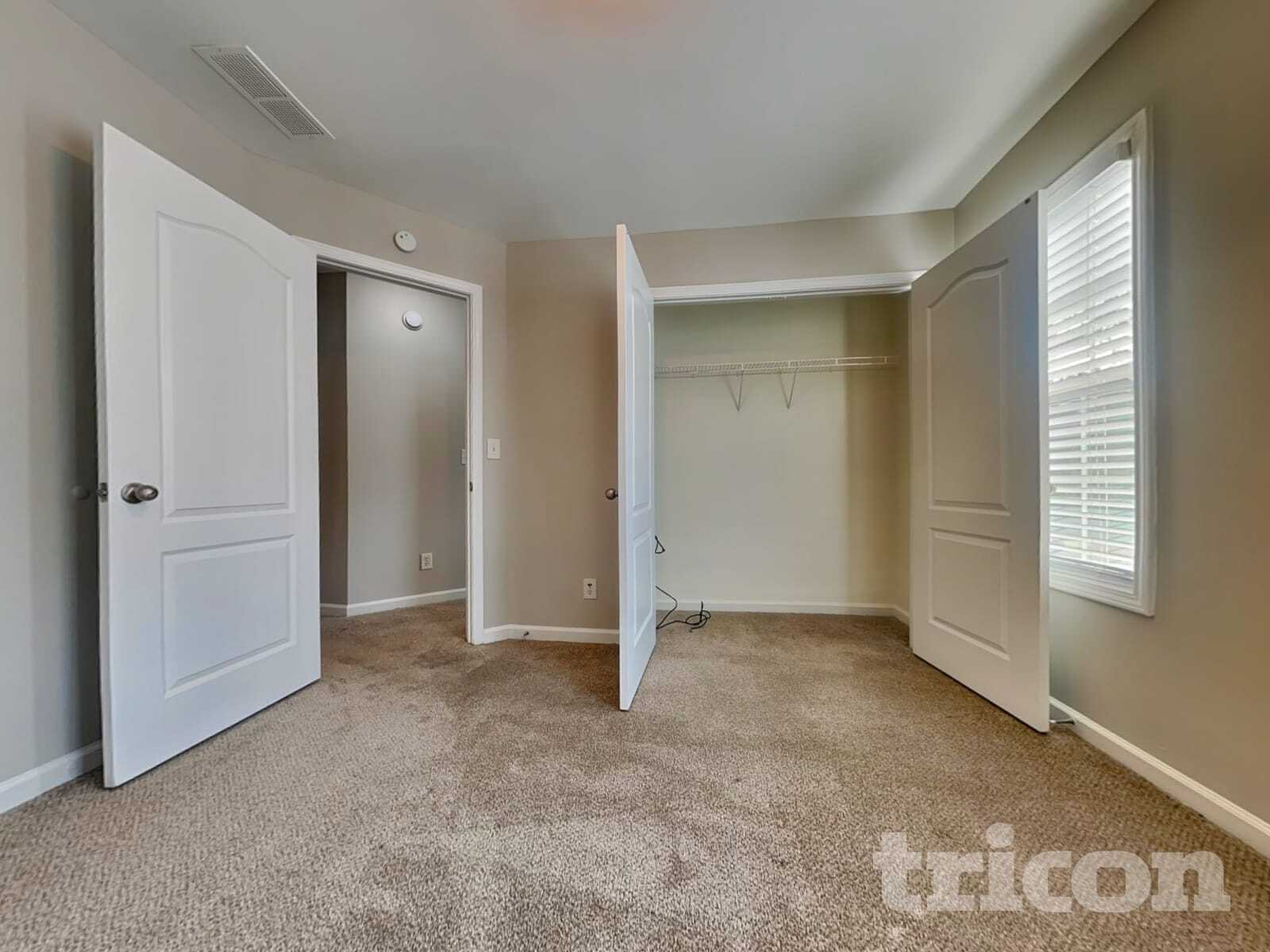 Building Photo - 2940 Emerald Springs Dr