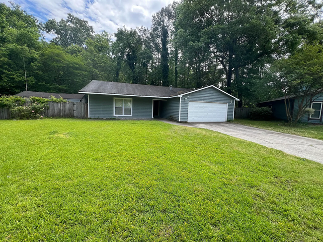 Building Photo - Completely Renovated North Charleston Home