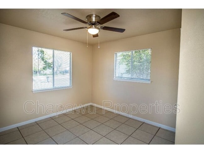 Building Photo - 6916 Shady Grove Dr