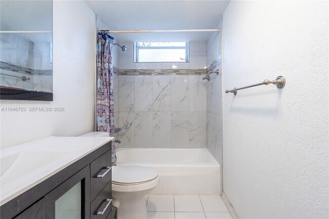 Building Photo - 3030 Marcos Dr