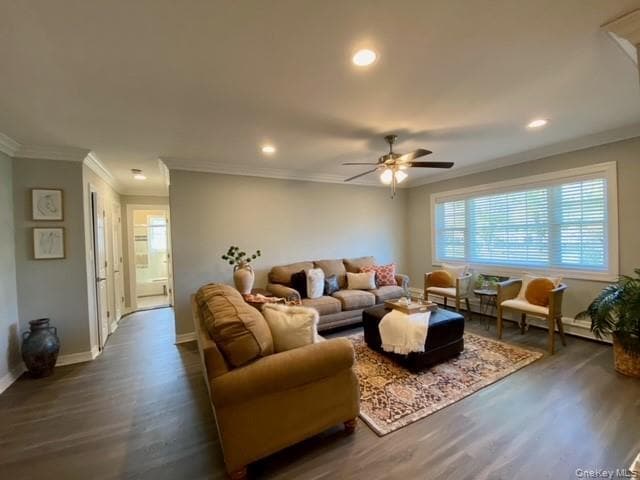 Building Photo - 315 Robinson Ave