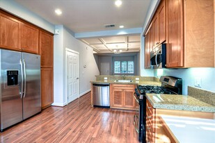 Building Photo - 217 Kentdale Pl