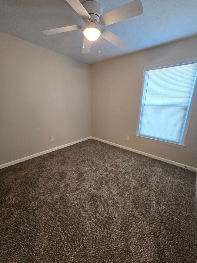 Building Photo - Cozy home for rent