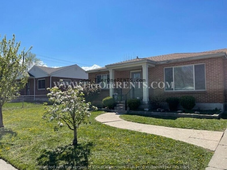 Building Photo - This property offers a NO DEPOSIT option available for qualified renters!