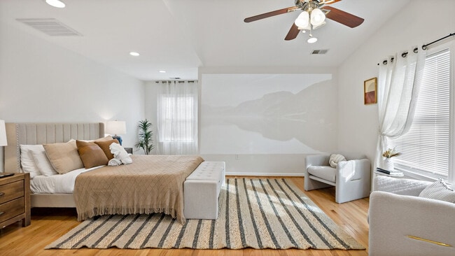 Building Photo - 6365 Columbia Pike