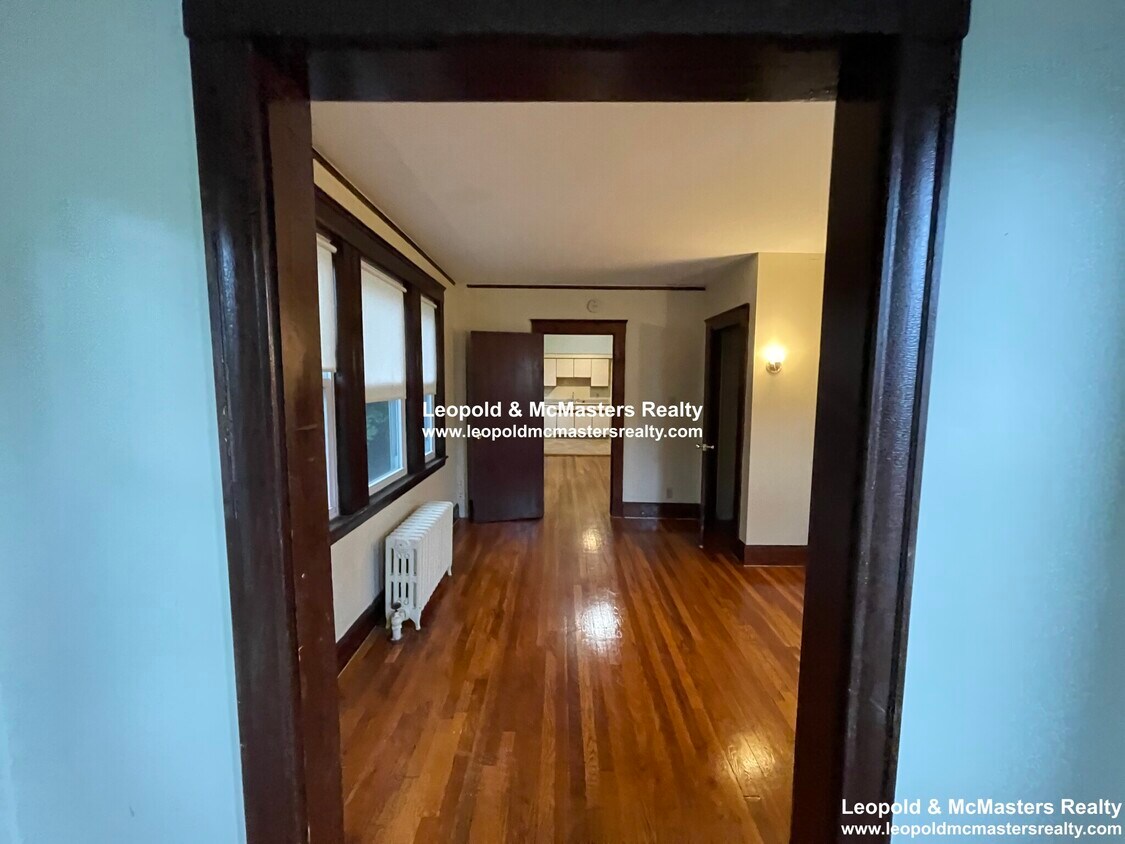 Building Photo - 65 Tremont St
