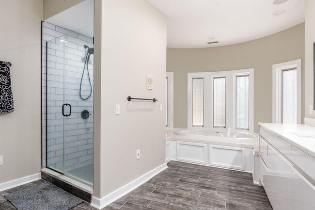 Building Photo - 4602 Sandwich Ct