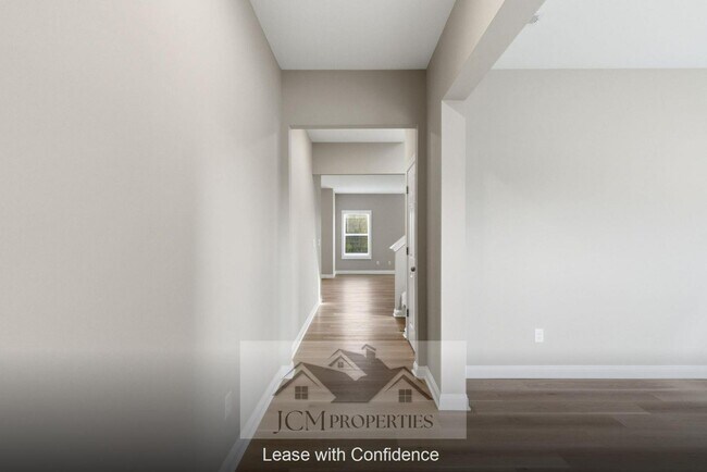 Building Photo - 112 Lambert Fld