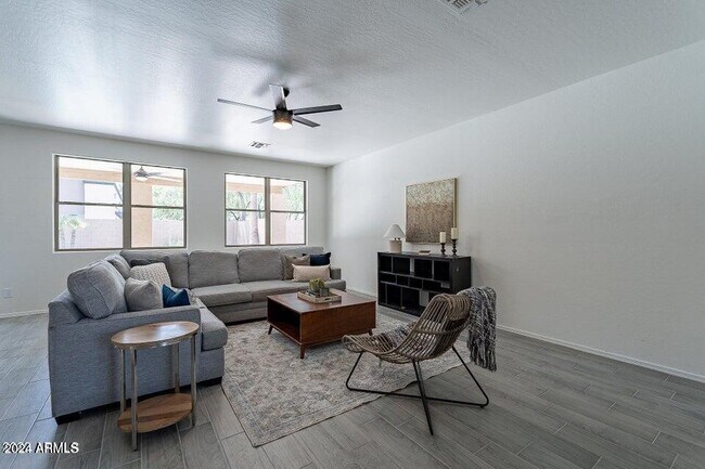 Building Photo - 20858 N 90th Ave