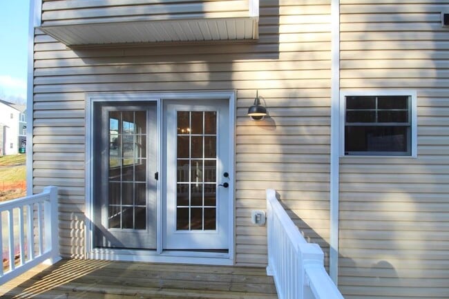 Building Photo - 1537 Palomino Trl