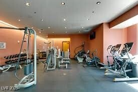 Building Photo - 2700 S Las Vegas Blvd