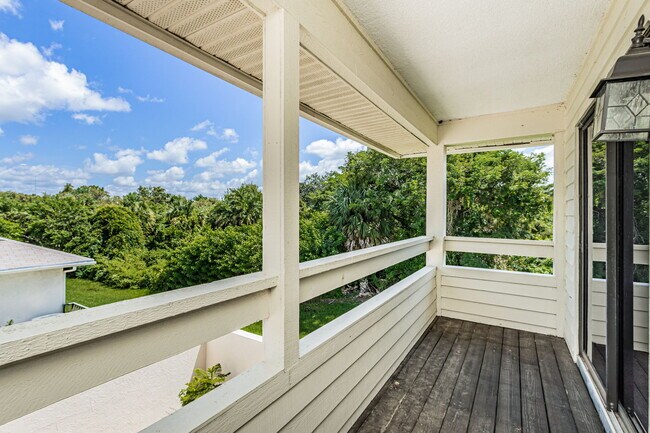 Building Photo - 123 Colony S Dr