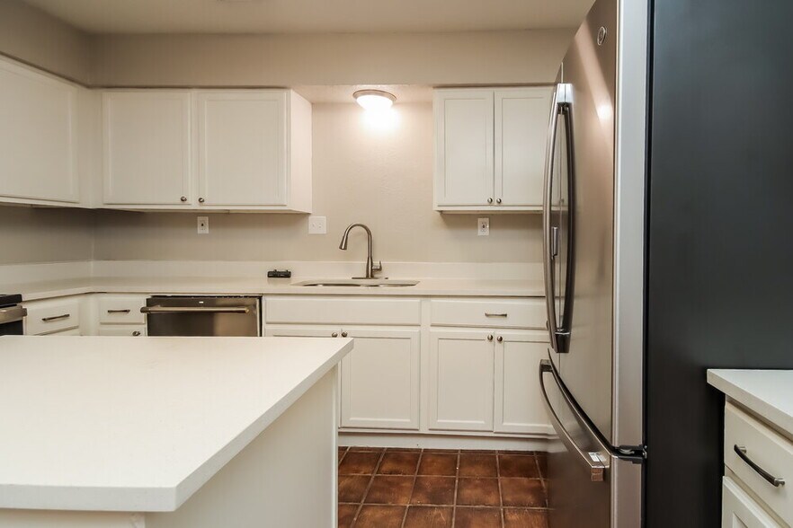 Building Photo - 13835 Aspen Hollow Ln