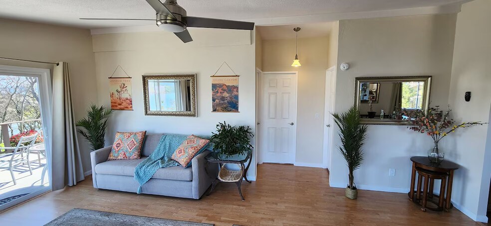 Living Room - 2844 Marina View Dr