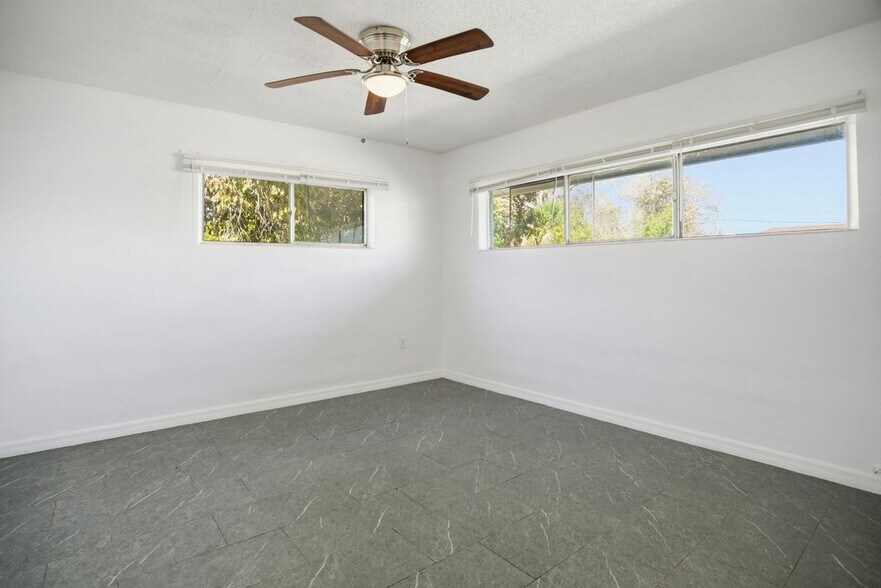 Building Photo - 907 N 20th St