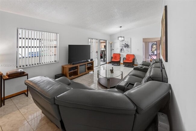 Building Photo - 5274 SW 145th Ave