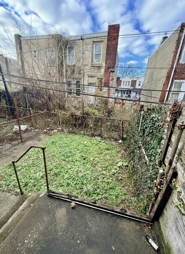 Building Photo - 6059 Kingsessing Ave