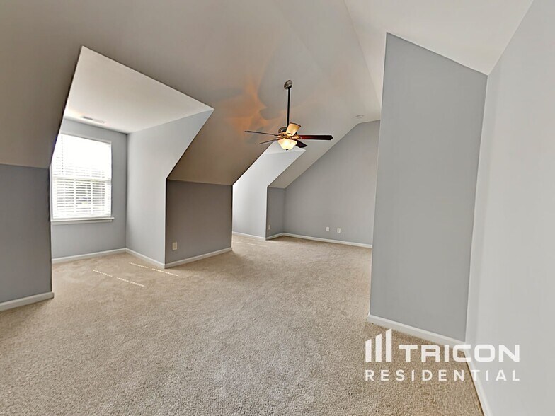 Building Photo - 1429 Rheo Ct NW