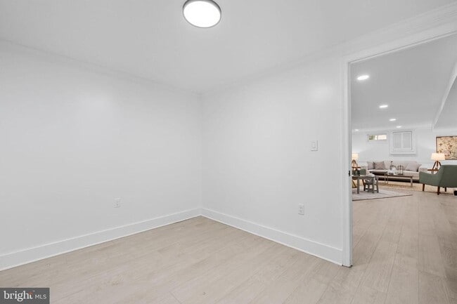 Building Photo - 2539 Gallows Rd