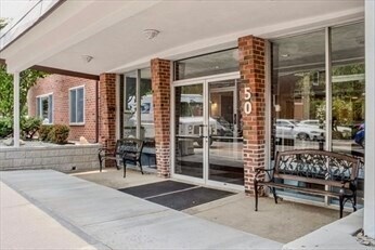 Building Photo - 50 Green St