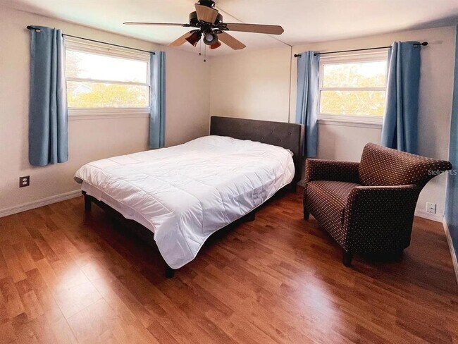 Building Photo - 9201 86th Ave N