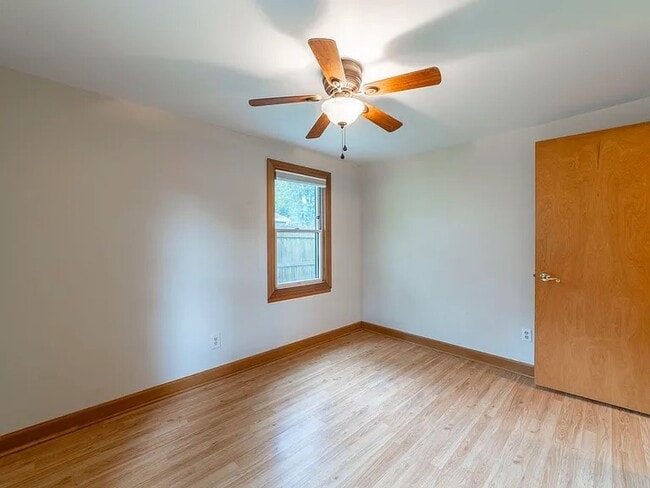 Building Photo - Rutledge Home