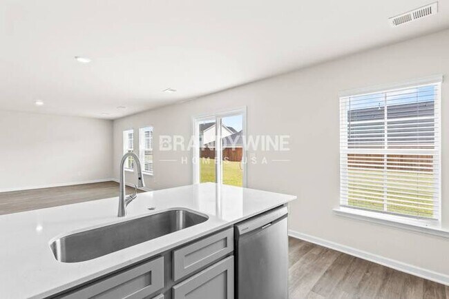 Building Photo - 994 Hayston Wy