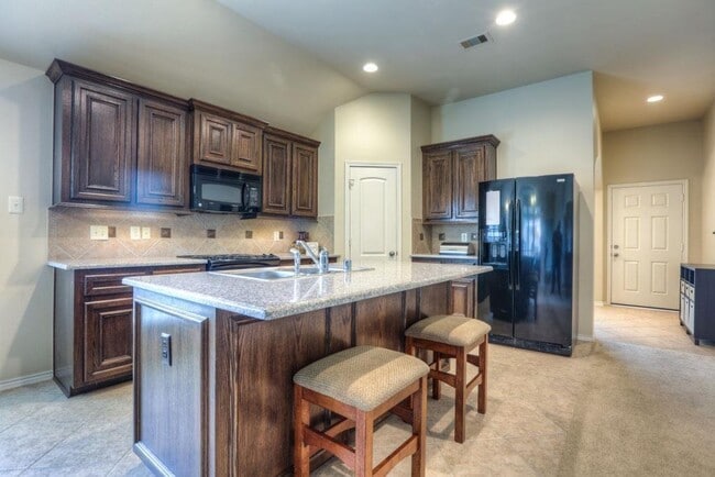 Building Photo - 27535 Gatlin Ln