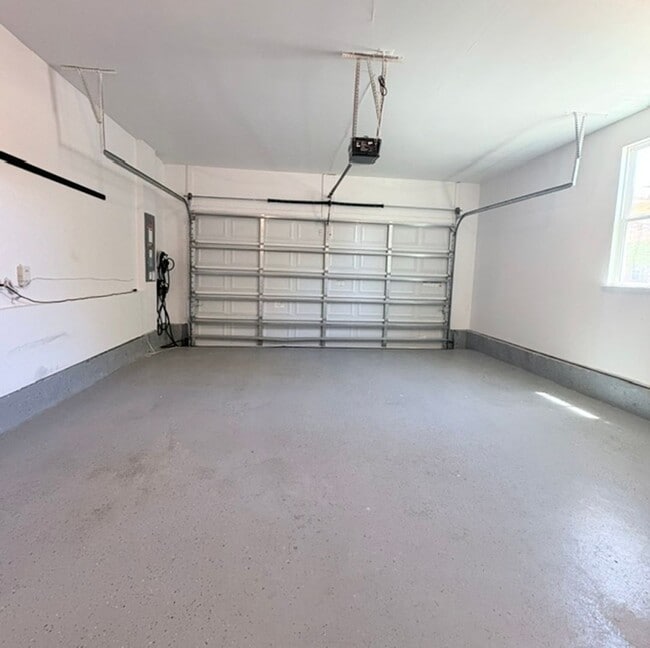 Building Photo - 22110 Fulmer Ave