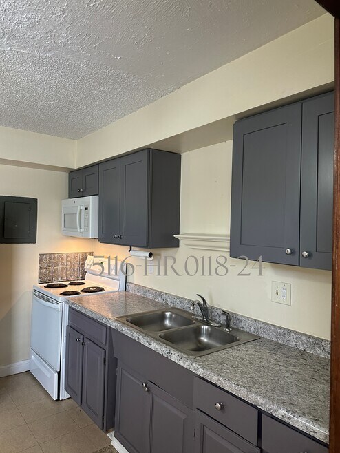 Building Photo - 2472 Agler Rd