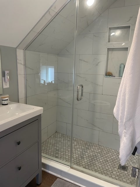 3rd floor bathroom with double vanity - 115 Susquehanna Ave