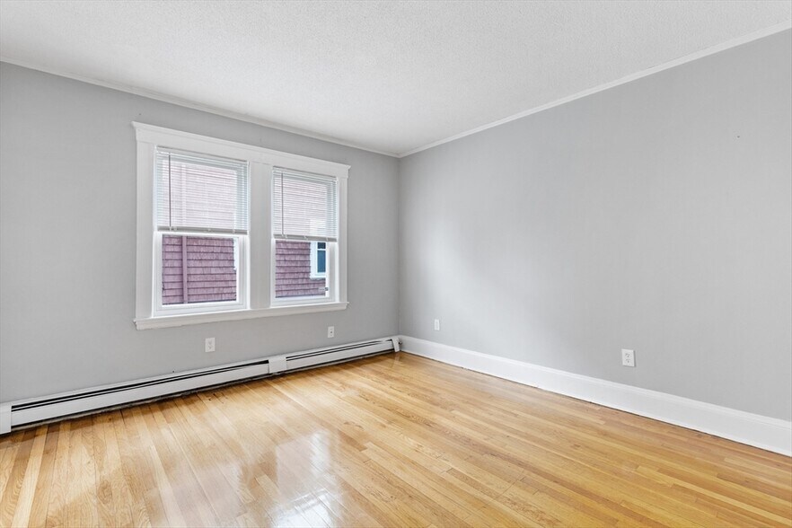 Building Photo - 38 Claymoss Rd