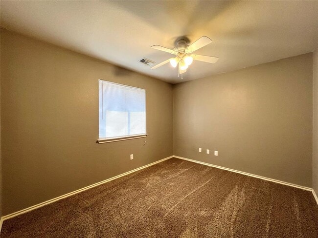 Building Photo - 15053 Babbling Brook Dr
