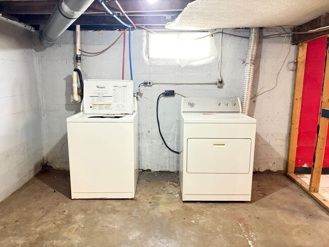 Building Photo - Wonderful 3 Bed and 1 Bath!