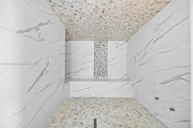 Building Photo - 50 Biscayne Blvd