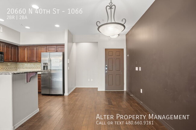 Building Photo - 20660 N 40th St