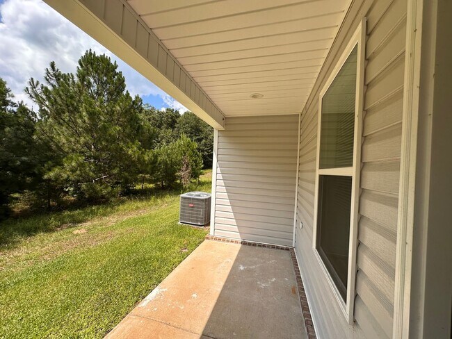 Building Photo - 230 Charleston Dr