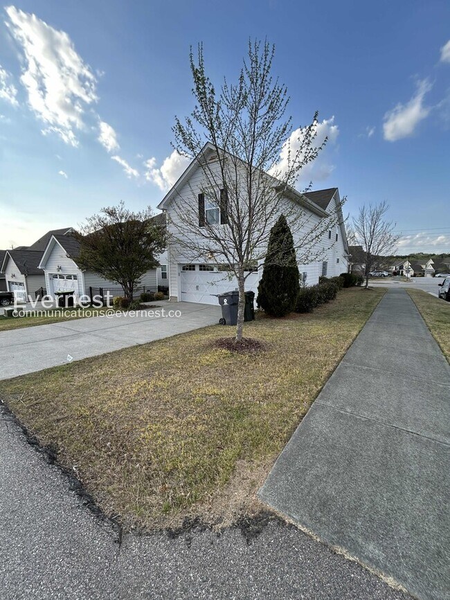 Building Photo - 2781 Milano Avenue