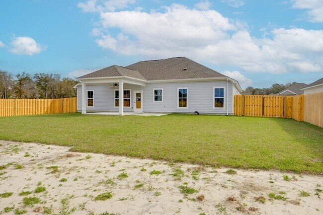 Building Photo - 22 Sierra Ln