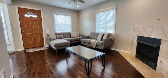 Building Photo - 1831 S Cumberland Ave