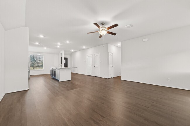 Building Photo - 25911 Rustical Rd