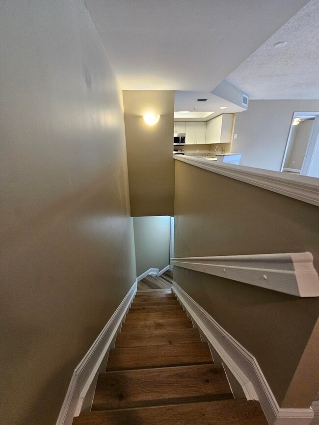 Building Photo - 4187 N Haverhill Rd