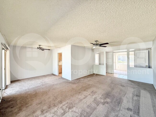 Building Photo - 10829 W Sarabande Cir
