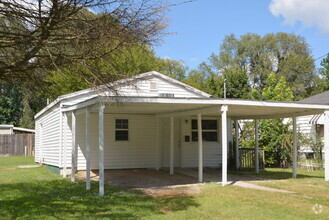 Building Photo - 202 N Scenic Ave