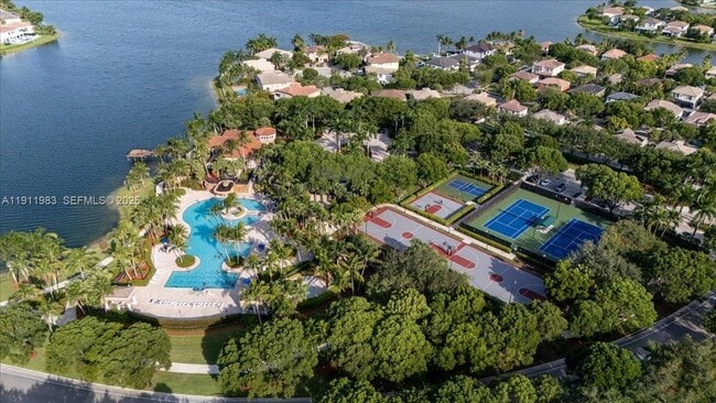 Building Photo - 5235 SW 171st Ave