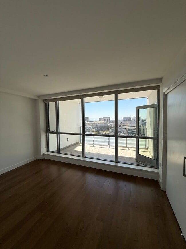 Building Photo - Penthouse Corner Condo at Arden- One of th...