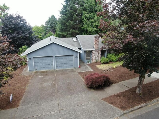 Building Photo - 13920 SW Tennessee Ln