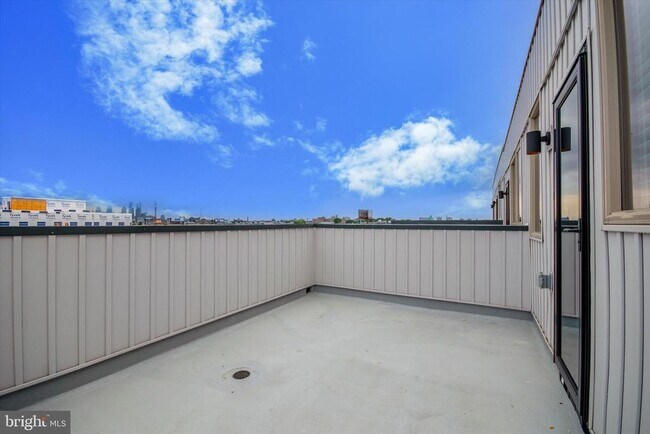 Building Photo - 3007 Riseview Ln