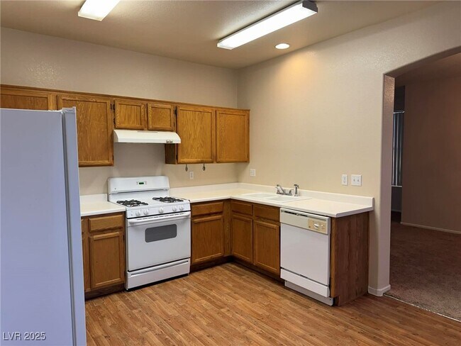 Building Photo - 2636 Wooly Rose Ave